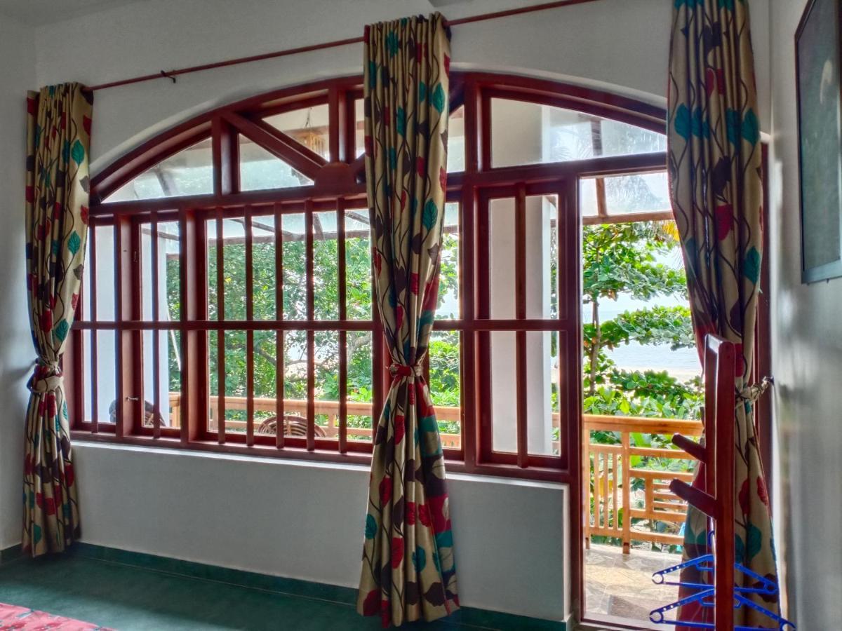 Neela Waters - Beach Home Alappuzha Ngoại thất bức ảnh