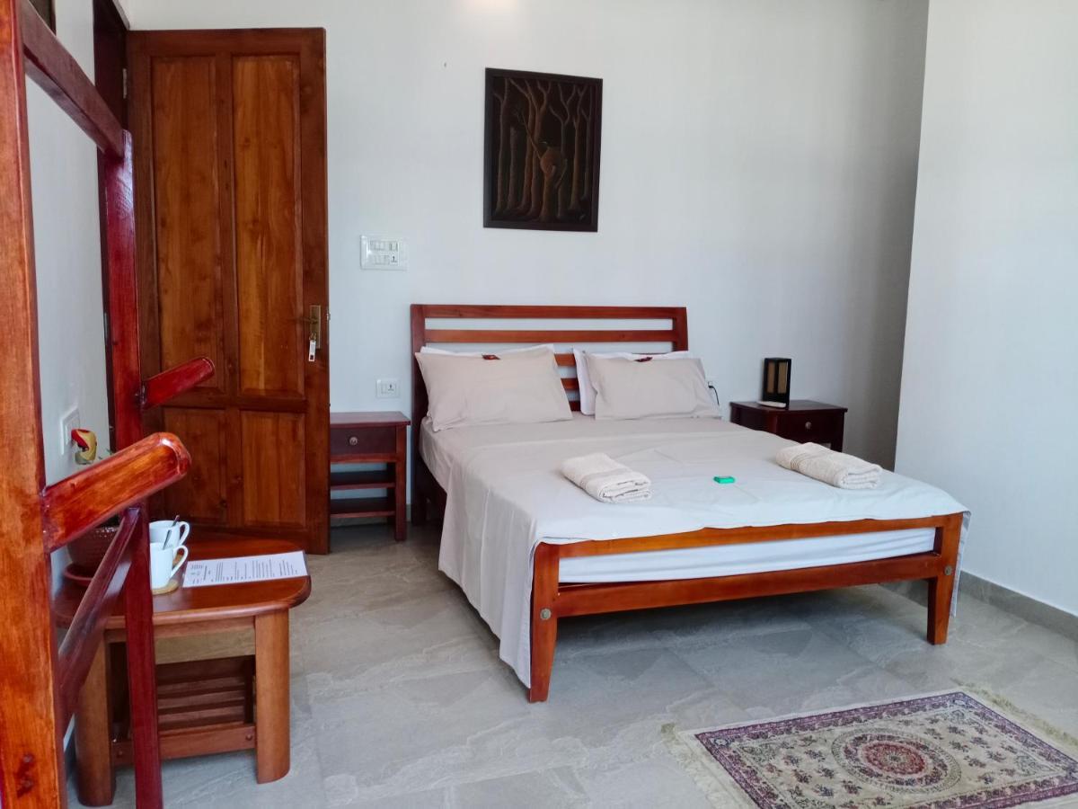 Neela Waters - Beach Home Alappuzha Ngoại thất bức ảnh
