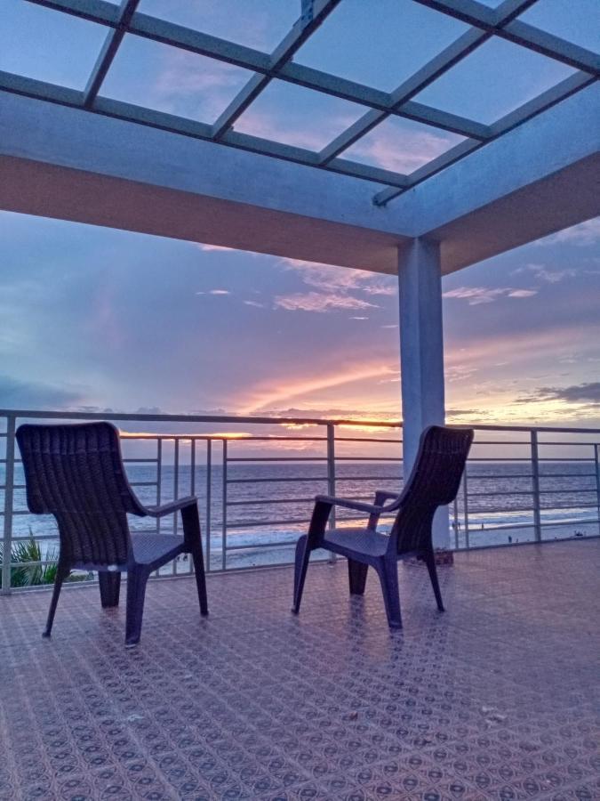 Neela Waters - Beach Home Alappuzha Ngoại thất bức ảnh