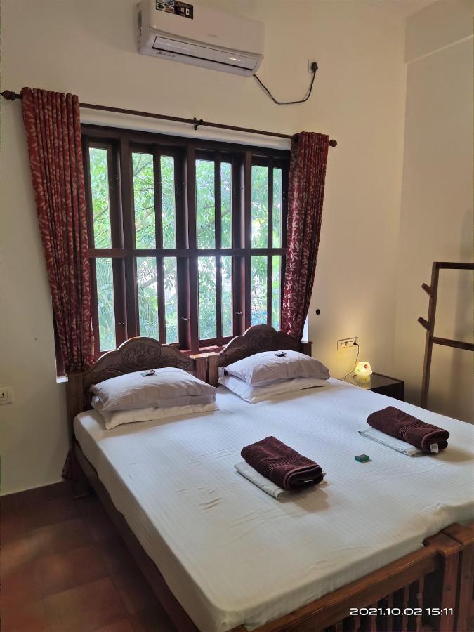 Neela Waters - Beach Home Alappuzha Ngoại thất bức ảnh