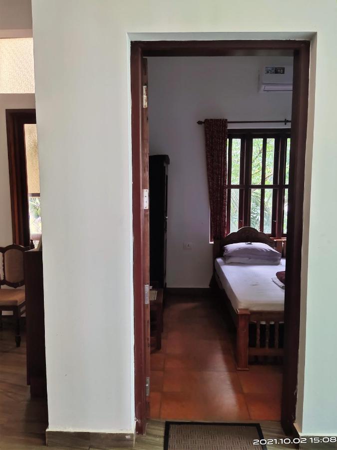 Neela Waters - Beach Home Alappuzha Ngoại thất bức ảnh