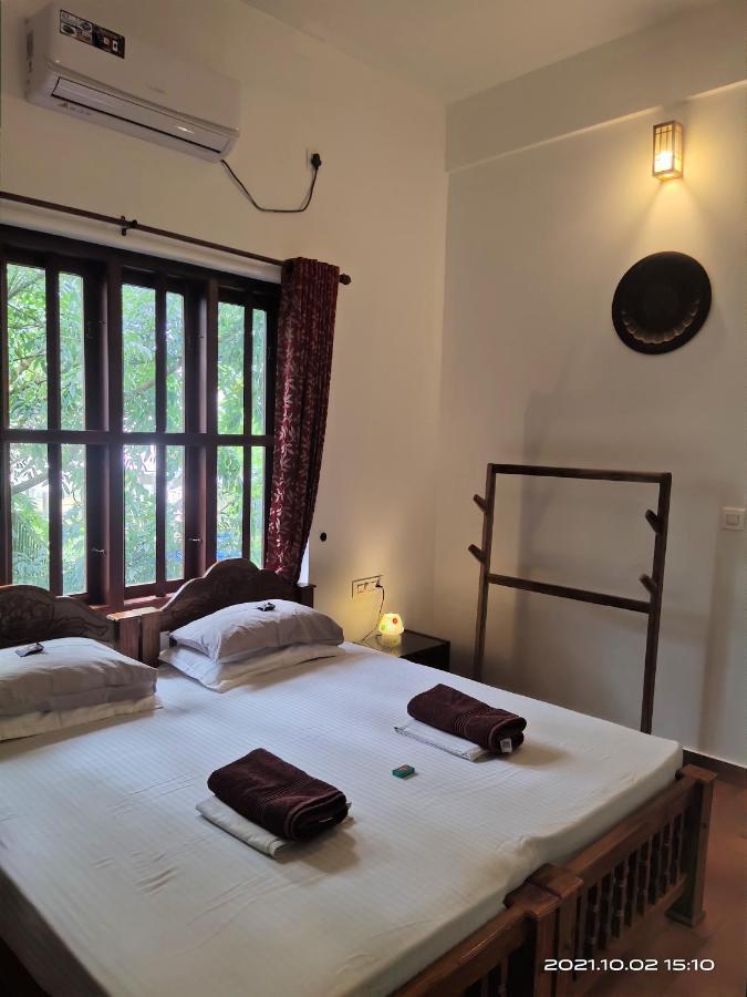 Neela Waters - Beach Home Alappuzha Ngoại thất bức ảnh