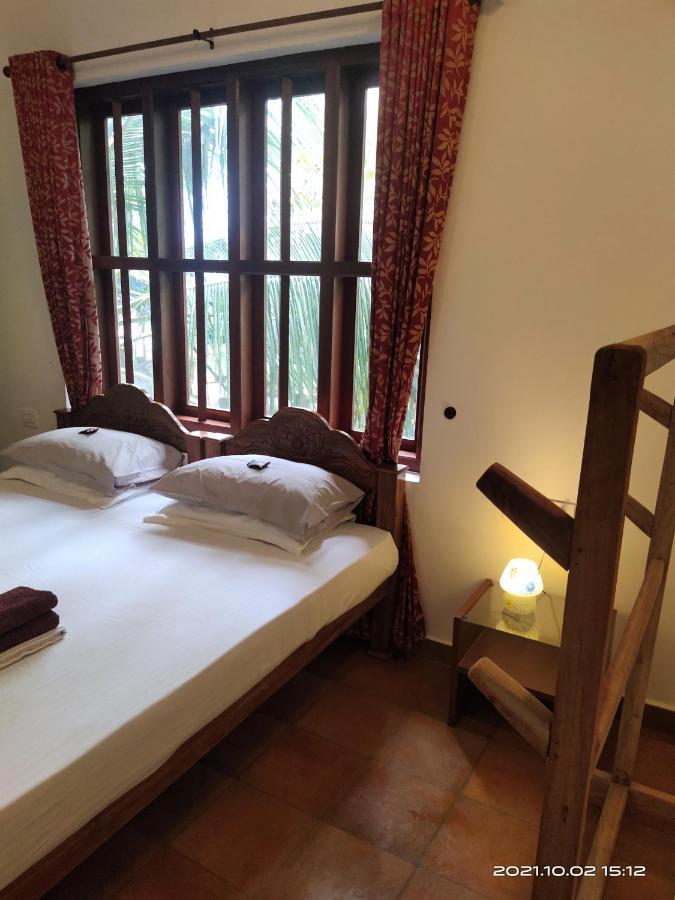 Neela Waters - Beach Home Alappuzha Ngoại thất bức ảnh