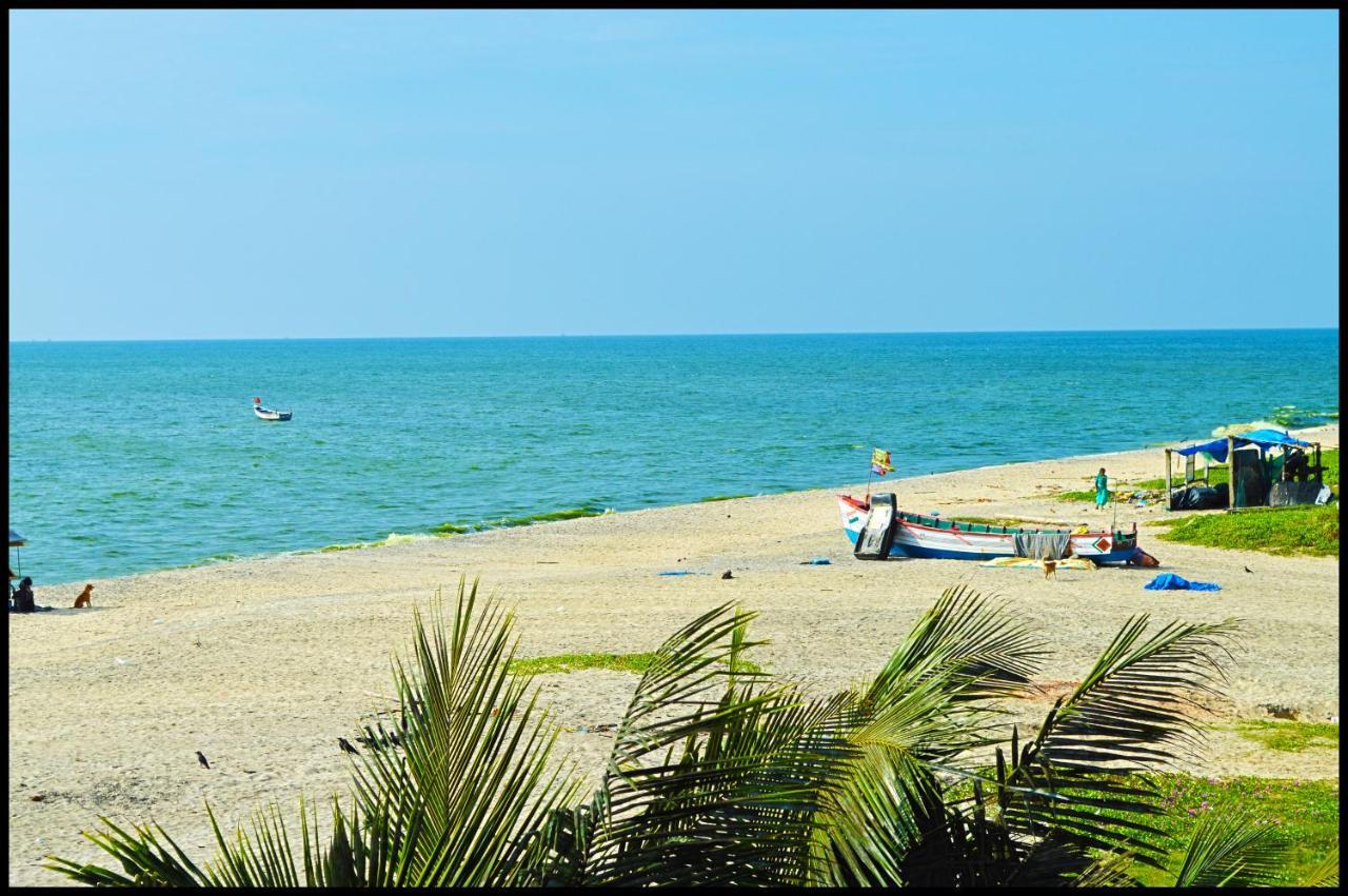 Neela Waters - Beach Home Alappuzha Ngoại thất bức ảnh
