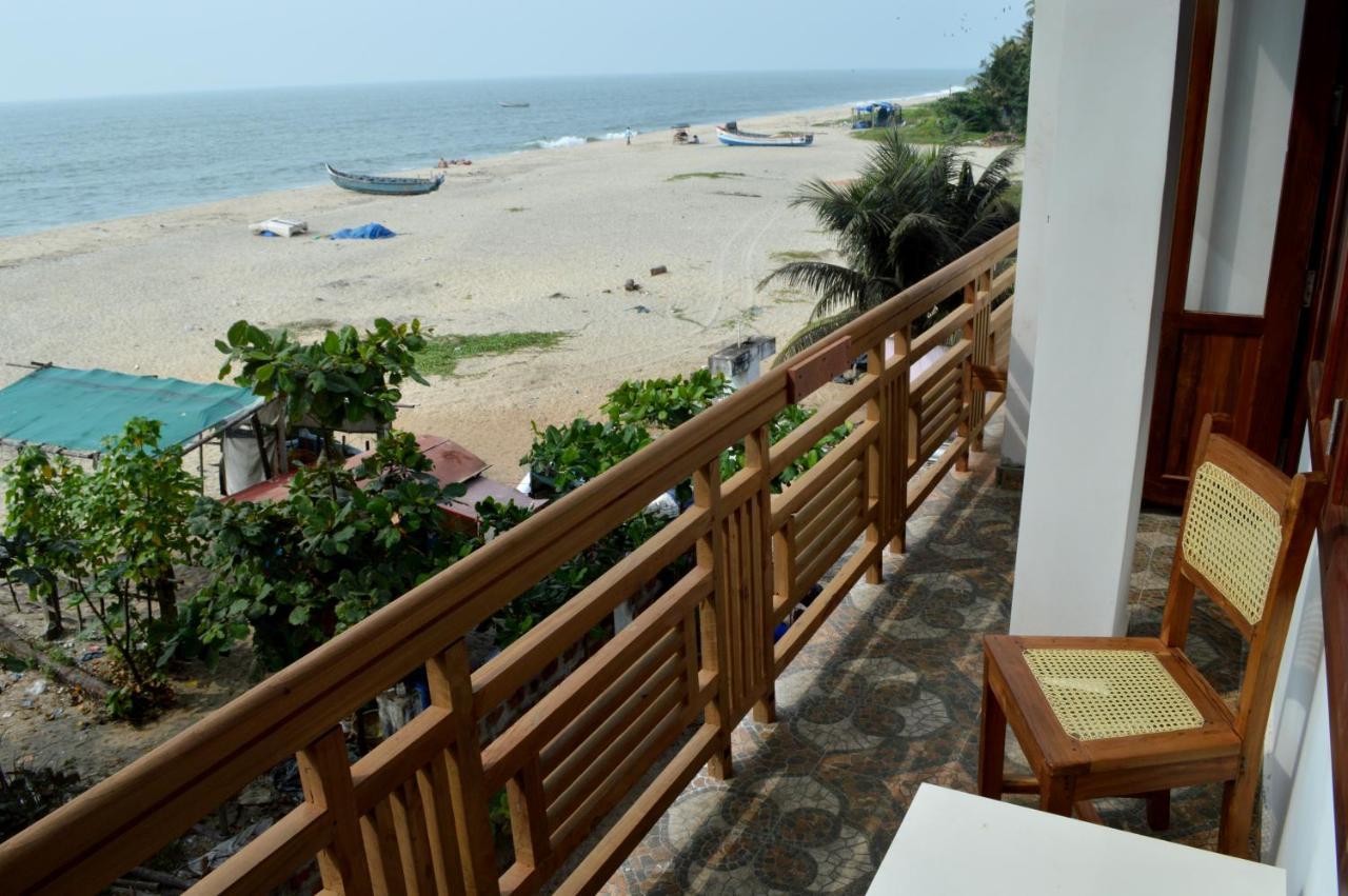 Neela Waters - Beach Home Alappuzha Ngoại thất bức ảnh